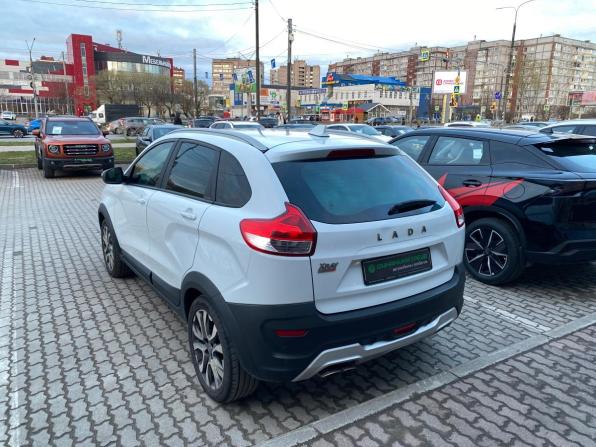 Lada (ВАЗ) XRAY I с пробегом 2018 года, цена 845 000 рублей, 178984 км, хэтчбек, Автокод Объявления