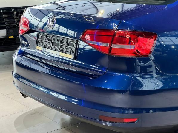 Volkswagen Jetta VI Рестайлинг с пробегом 2015 года, цена 1 570 000 рублей, 66222 км, седан, Автокод Объявления