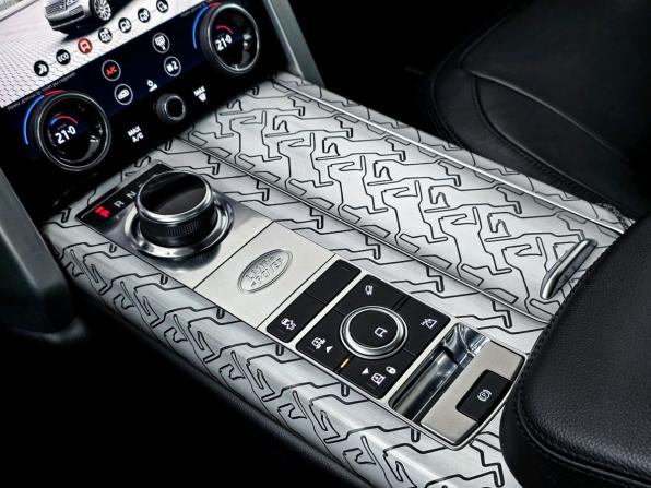 Land Rover Range Rover IV Рестайлинг с пробегом 2018 года, цена 8 500 000 рублей, 30859 км, внедорожник, Автокод Объявления