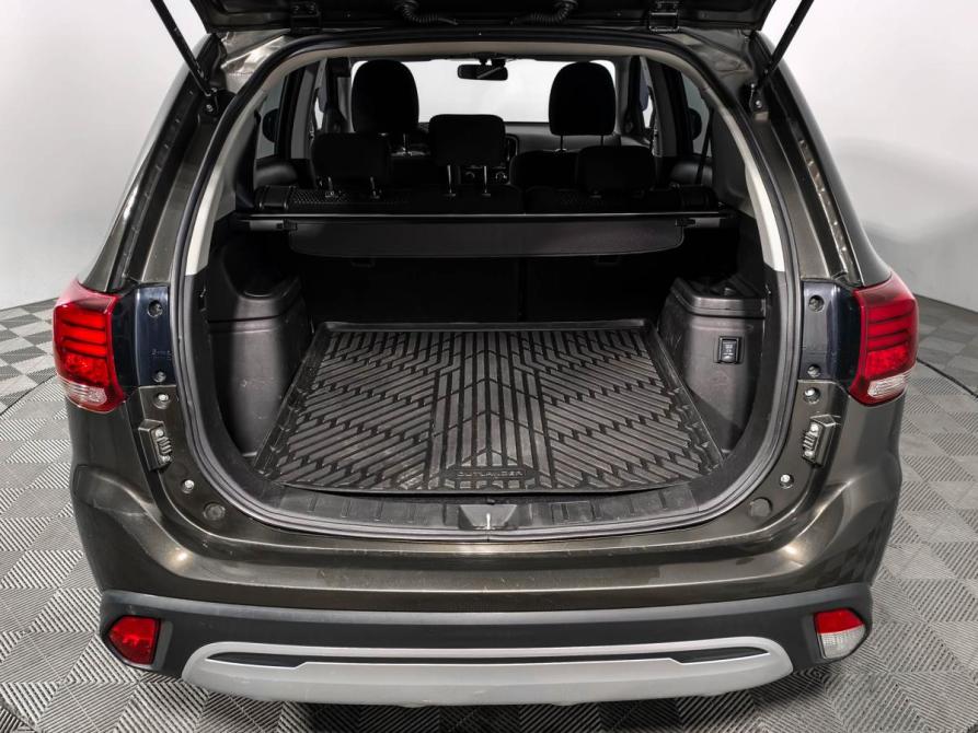 Mitsubishi Outlander III Рестайлинг 3 Санкт-Петербург  - изображение 19