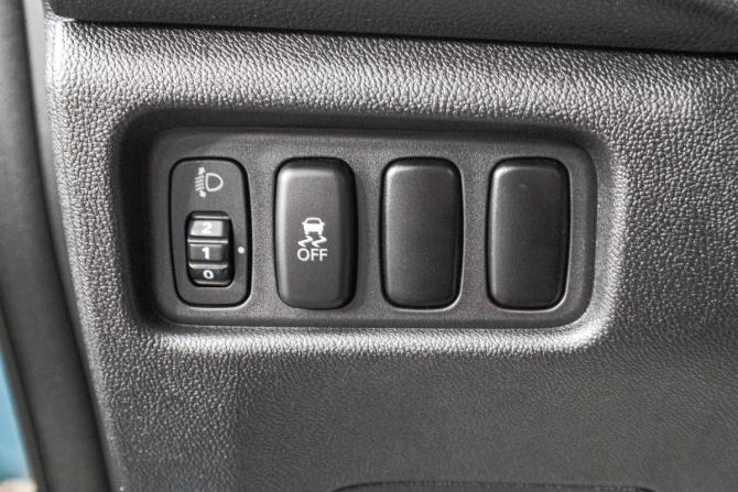 Mitsubishi ASX I Рестайлинг с пробегом 2014 года, цена 1 249 000 рублей, 296400 км, внедорожник, Автокод Объявления
