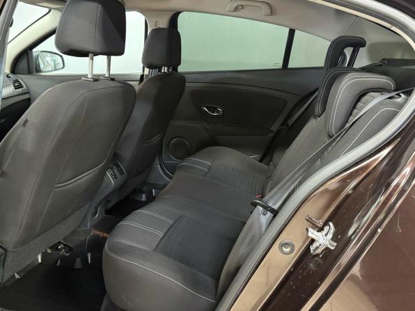 Renault Fluence I Рестайлинг с пробегом 2016 года, цена 720 000 рублей, 180136 км, седан, Автокод Объявления