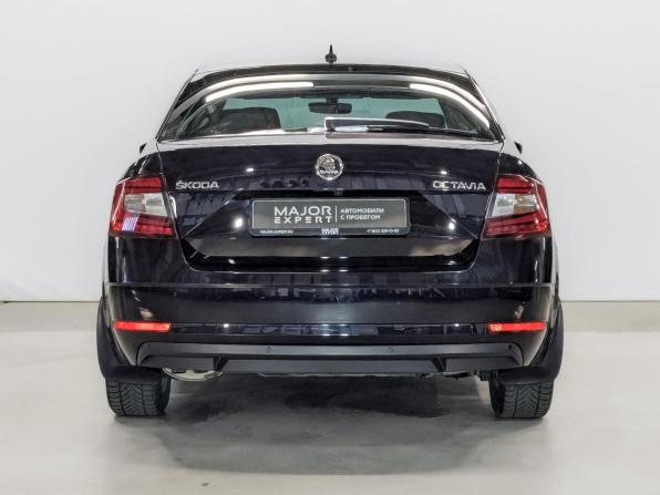 Skoda Octavia III (A7) Рестайлинг с пробегом 2018 года, цена 1 795 000 рублей, 95124 км, лифтбек, Автокод Объявления
