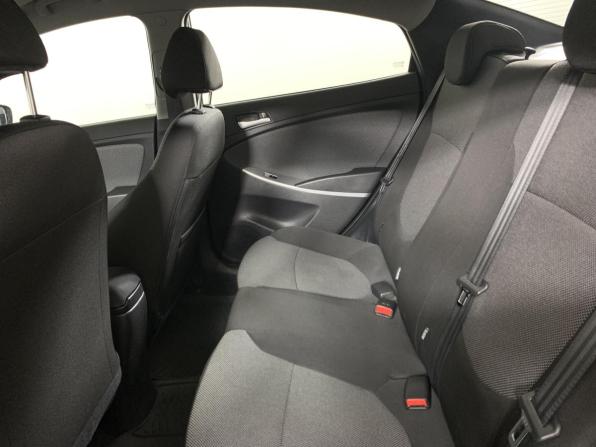 Hyundai Solaris I с пробегом 2014 года, цена 940 000 рублей, 90890 км, хэтчбек, Автокод Объявления