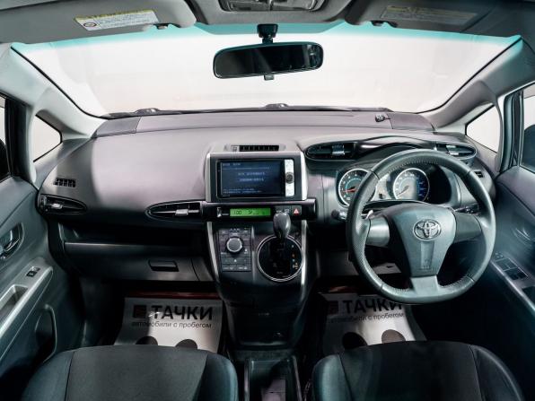 Toyota Wish II с пробегом 2012 года, цена 1 295 000 рублей, 153400 км, минивэн, Автокод Объявления