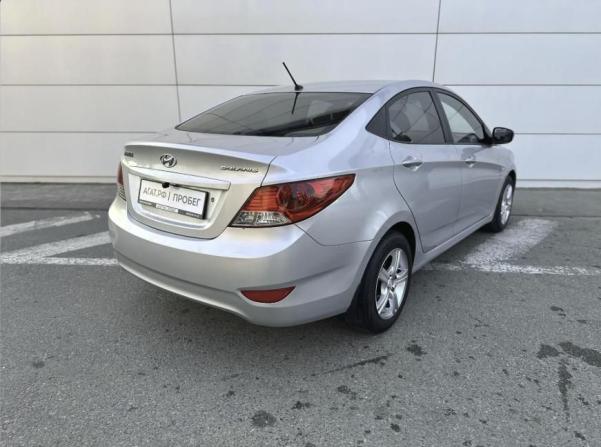 Hyundai Solaris I с пробегом 2011 года, цена 760 000 рублей, 288354 км, седан, Автокод Объявления