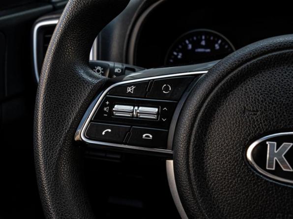 Kia Sportage IV Рестайлинг с пробегом 2018 года, цена 2 185 000 рублей, 77424 км, внедорожник, Автокод Объявления