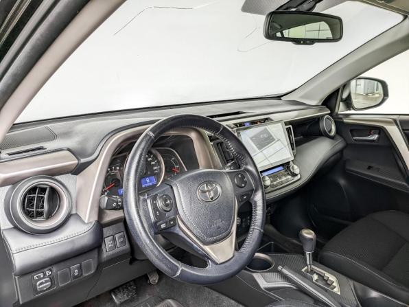 Toyota RAV4 IV (XA40) с пробегом 2015 года, цена 1 825 000 рублей, 214733 км, внедорожник, Автокод Объявления