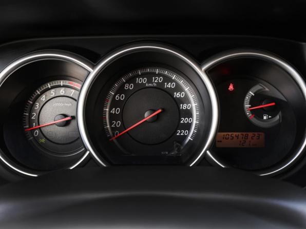Nissan Tiida I Рестайлинг с пробегом 2012 года, цена 999 000 рублей, 105475 км, хэтчбек, Автокод Объявления