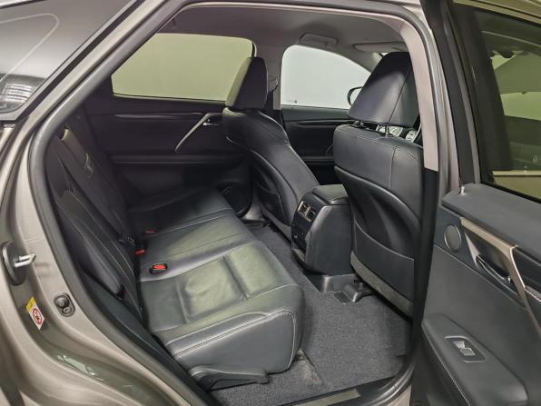Lexus RX IV с пробегом 2018 года, цена 3 999 000 рублей, 80392 км, внедорожник, Автокод Объявления
