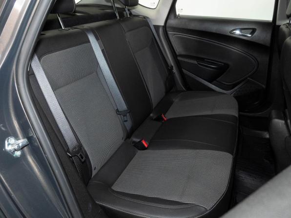 Opel Astra J Рестайлинг с пробегом 2013 года, цена 926 000 рублей, 99038 км, седан, Автокод Объявления