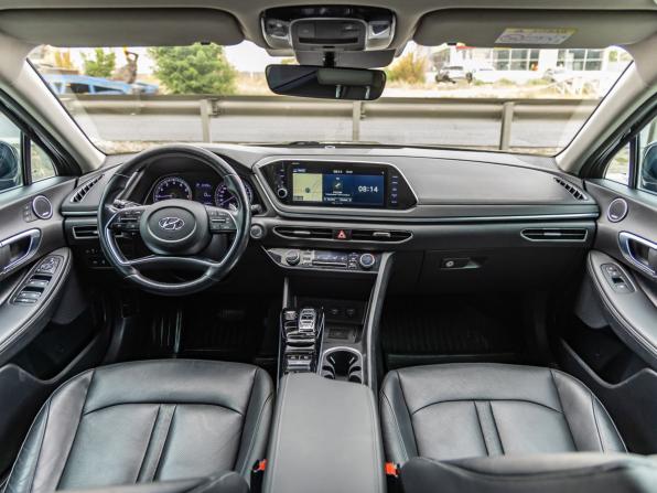 Hyundai Sonata VIII (DN8) с пробегом 2020 года, цена 2 198 000 рублей, 125471 км, седан, Автокод Объявления