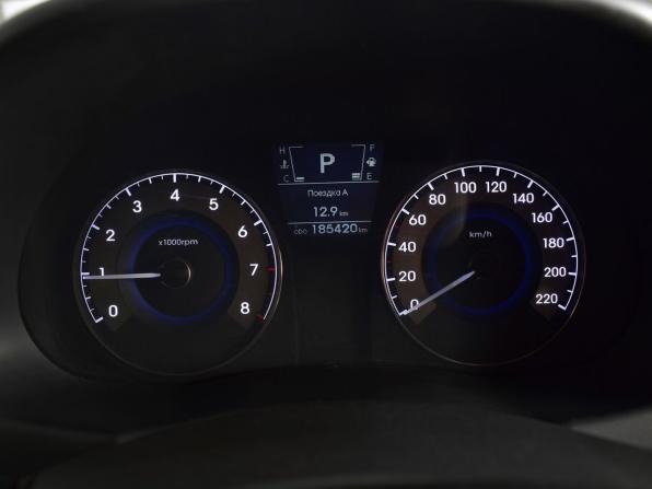 Hyundai Solaris I с пробегом 2011 года, цена 689 995 рублей, 185419 км, седан, Автокод Объявления