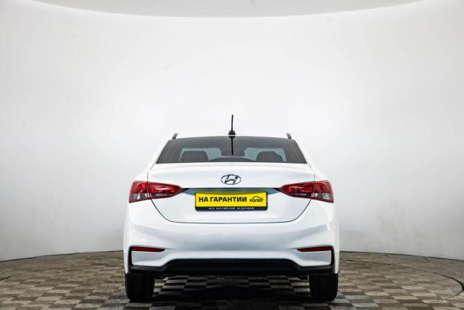 Hyundai Solaris II с пробегом 2020 года, цена 1 259 000 рублей, 183000 км, седан, Автокод Объявления