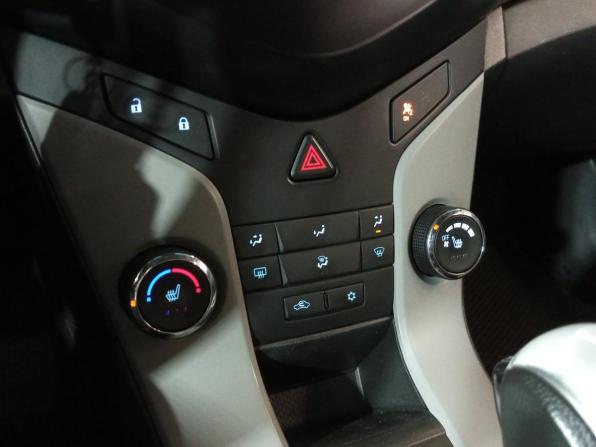Chevrolet Cruze I с пробегом 2012 года, цена 695 000 рублей, 157418 км, седан, Автокод Объявления
