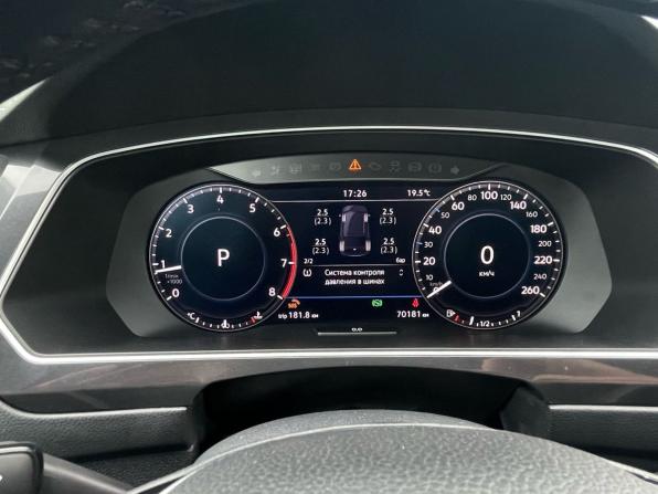 Volkswagen Tiguan II с пробегом 2018 года, цена 2 730 000 рублей, 69000 км, внедорожник, Автокод Объявления
