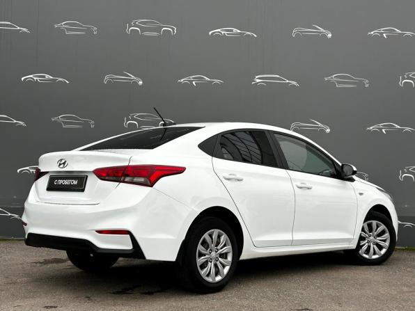 Hyundai Solaris II с пробегом 2019 года, цена 1 155 600 рублей, 161818 км, седан, Автокод Объявления