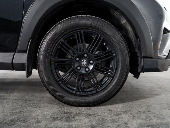 Toyota RAV4 IV (XA40) Рестайлинг с пробегом 2018 года, цена 2 175 000 рублей, 178100 км, внедорожник, Автокод Объявления