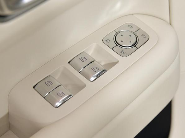 Li Auto (Lixiang) L6 с пробегом 2025 года, цена 6 190 000 рублей, 28825 км, внедорожник, Автокод Объявления