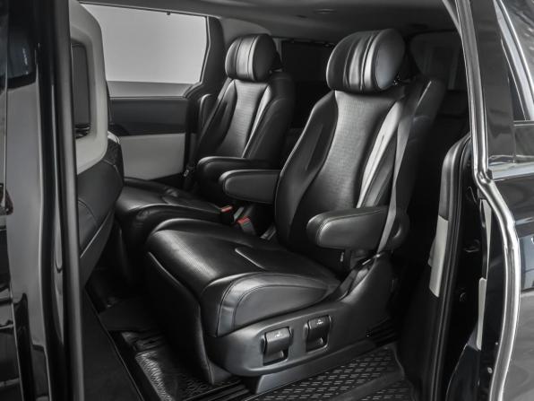 Kia Carnival IV с пробегом 2022 года, цена 4 999 000 рублей, 79263 км, минивэн, Автокод Объявления