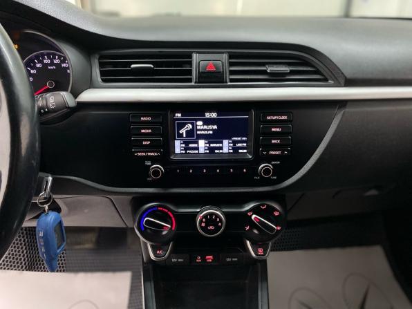 Kia Rio IV с пробегом 2018 года, цена 1 400 000 рублей, 120439 км, хэтчбек, Автокод Объявления