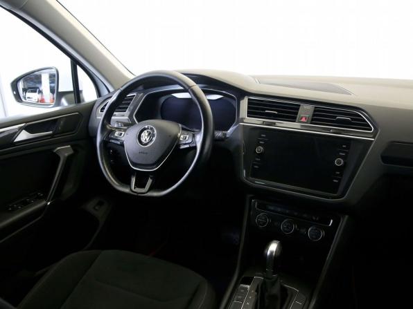 Volkswagen Tiguan II с пробегом 2018 года, цена 2 250 000 рублей, 153252 км, внедорожник, Автокод Объявления