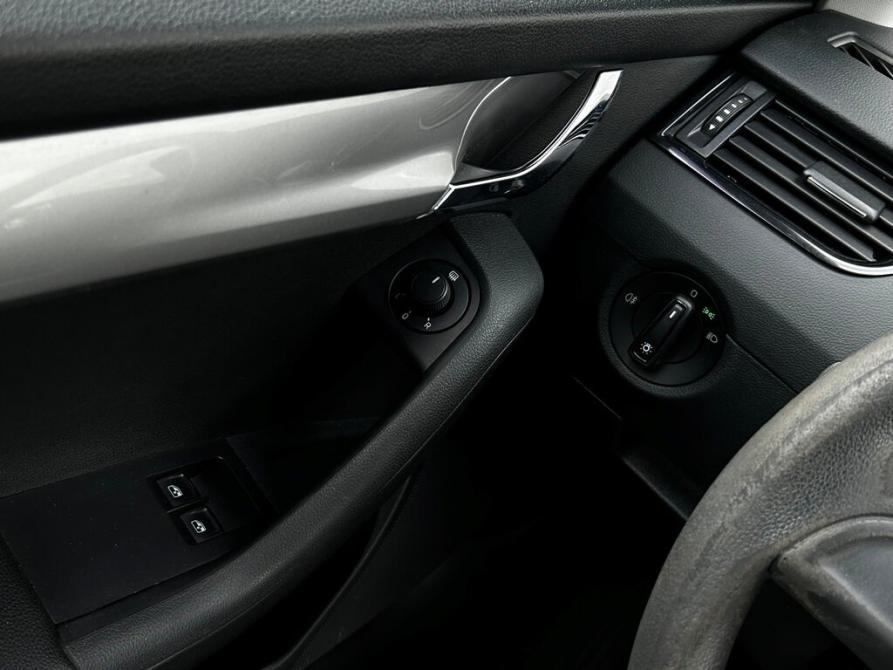 Skoda Octavia III (A7) Рестайлинг Санкт-Петербург  - изображение 17