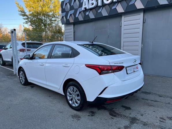 Hyundai Solaris II Рестайлинг с пробегом 2022 года, цена 1 627 297 рублей, 80000 км, седан, Автокод Объявления