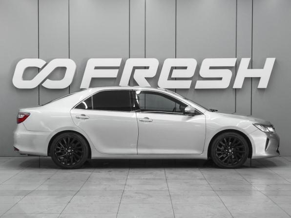 Toyota Camry VII (XV50) Рестайлинг с пробегом 2015 года, цена 1 669 000 рублей, 241380 км, седан, Автокод Объявления