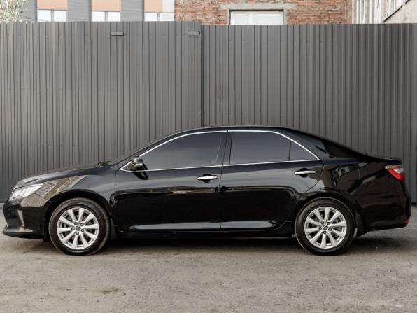 Toyota Camry VII (XV50) Рестайлинг с пробегом 2015 года, цена 2 150 000 рублей, 245120 км, седан, Автокод Объявления