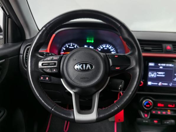 Kia Rio IV Рестайлинг с пробегом 2021 года, цена 1 571 000 рублей, 151313 км, хэтчбек, Автокод Объявления