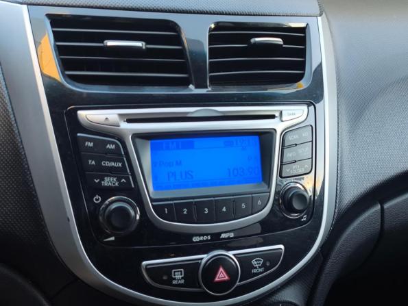 Hyundai Solaris I с пробегом 2013 года, цена 705 000 рублей, 138409 км, хэтчбек, Автокод Объявления