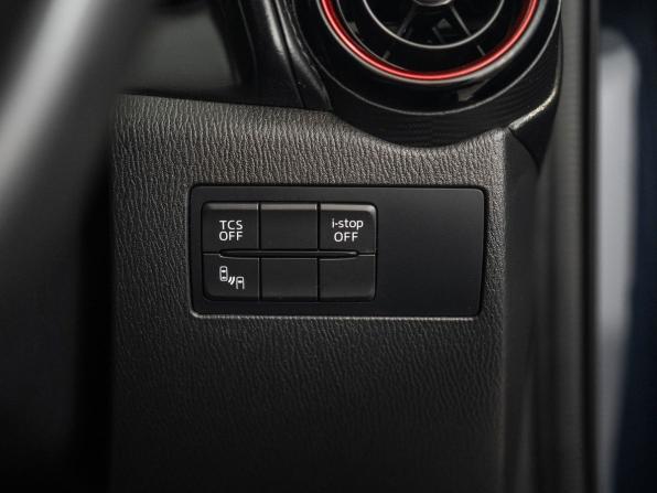 Mazda CX-3 I с пробегом 2015 года, цена 1 300 000 рублей, 109344 км, внедорожник, Автокод Объявления