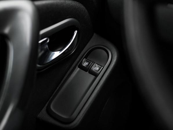 Renault Duster I Рестайлинг с пробегом 2017 года, цена 1 350 000 рублей, 125997 км, внедорожник, Автокод Объявления