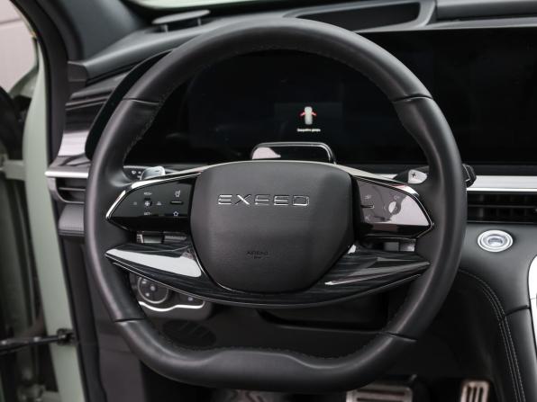 Exeed RX с пробегом 2023 года, цена 2 849 000 рублей, 30445 км, внедорожник, Автокод Объявления