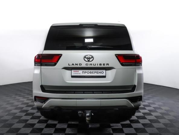 Toyota Land Cruiser 300 Series с пробегом 2021 года, цена 8 898 000 рублей, 109143 км, внедорожник, Автокод Объявления