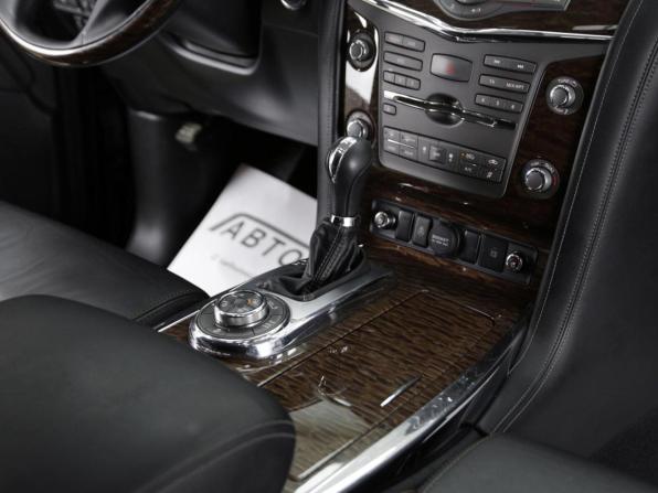 Nissan Patrol VI (Y62) Рестайлинг с пробегом 2015 года, цена 2 089 000 рублей, 111805 км, внедорожник, Автокод Объявления