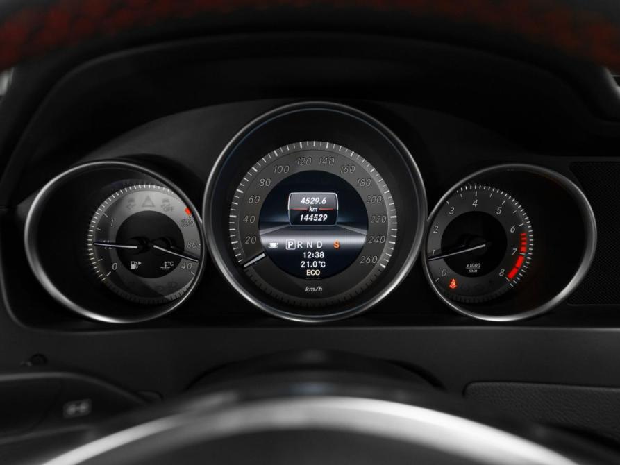Mercedes-Benz C-Класс III (W204) Рестайлинг Москва  - изображение 12