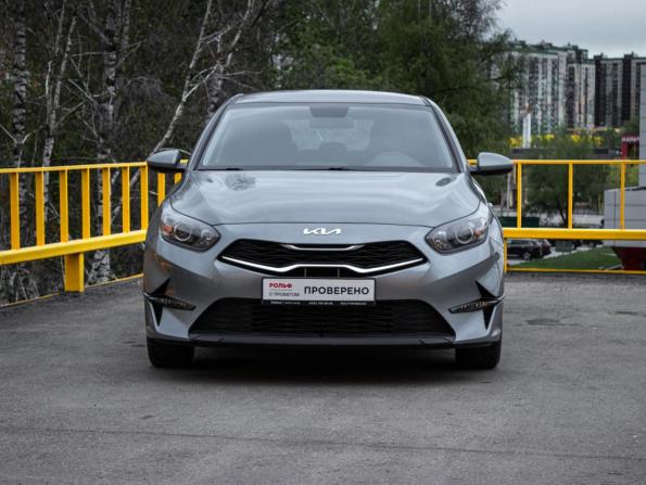 Kia Ceed III Рестайлинг с пробегом 2022 года, цена 2 300 000 рублей, 36132 км, хэтчбек, Автокод Объявления