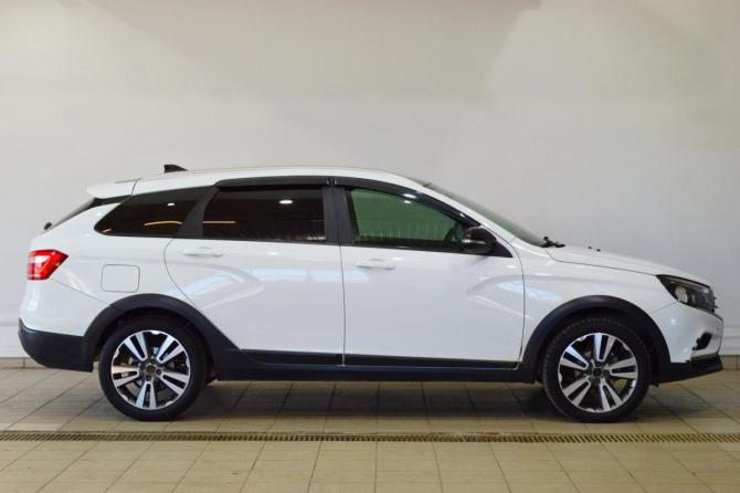 Lada (ВАЗ) Vesta I с пробегом 2021 года, цена 1 025 000 рублей, 113456 км, универсал, Автокод Объявления
