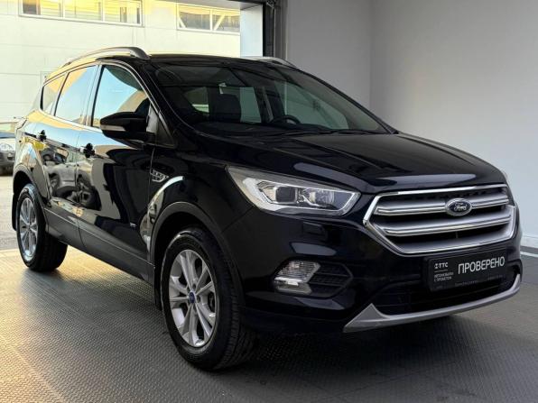 Ford Kuga II Рестайлинг с пробегом 2017 года, цена 1 499 000 рублей, 170900 км, внедорожник, Автокод Объявления