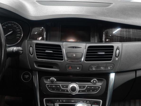 Renault Latitude I с пробегом 2012 года, цена 1 149 900 рублей, 180000 км, седан, Автокод Объявления