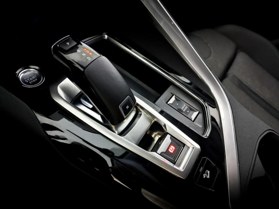 Peugeot 3008 II Рестайлинг Москва  - изображение 26