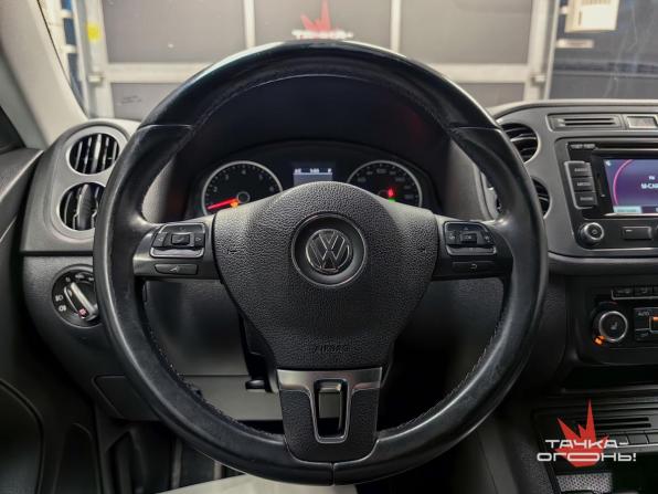 Volkswagen Tiguan I Рестайлинг с пробегом 2013 года, цена 1 598 000 рублей, 101000 км, внедорожник, Автокод Объявления