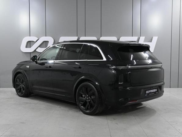 Li Auto (Lixiang) L7 I с пробегом 2023 года, цена 5 845 000 рублей, 50870 км, внедорожник, Автокод Объявления