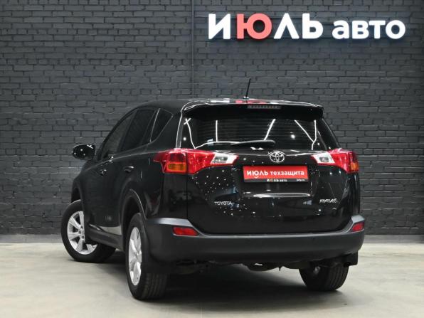 Toyota RAV4 IV (XA40) Рестайлинг с пробегом 2015 года, цена 2 100 000 рублей, 216763 км, внедорожник, Автокод Объявления