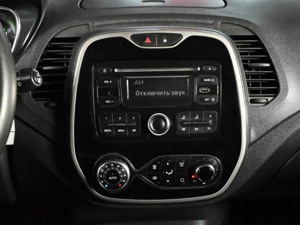 Renault Kaptur I с пробегом 2017 года, цена 1 190 000 рублей, 254264 км, внедорожник, Автокод Объявления
