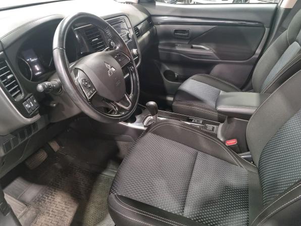Mitsubishi Outlander III Рестайлинг 3 с пробегом 2020 года, цена 1 790 000 рублей, 116000 км, внедорожник, Автокод Объявления