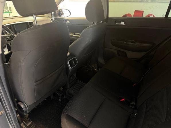 Kia Sportage IV Рестайлинг с пробегом 2018 года, цена 1 761 018 рублей, 200000 км, внедорожник, Автокод Объявления
