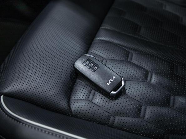 Kia Sorento IV с пробегом 2022 года, цена 3 869 777 рублей, 108000 км, внедорожник, Автокод Объявления